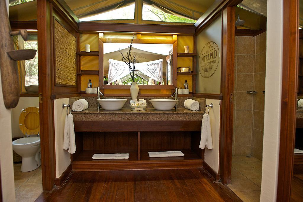 Mara Intrepids Tented Camp Talek Room photo